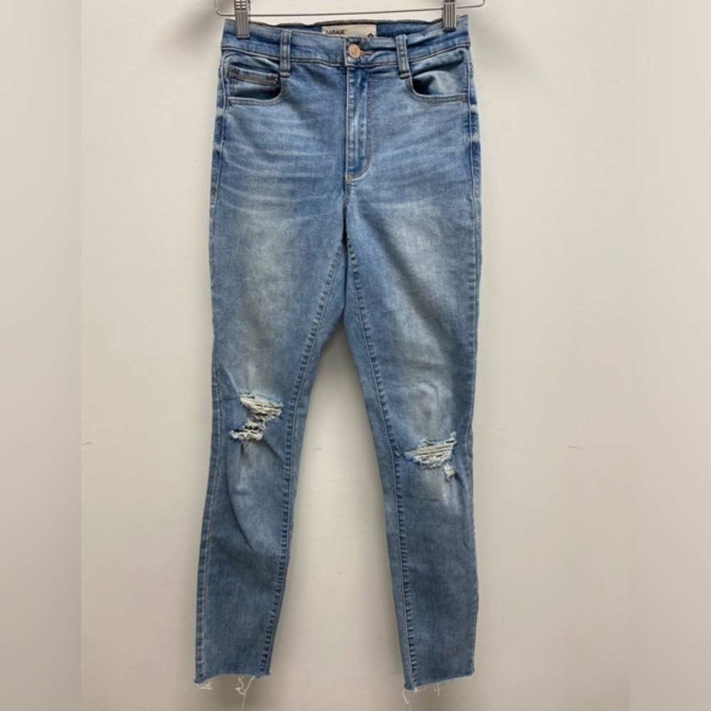 4 for $25 💜 Garage Blue Ankle Cropped Distressed Jeans Raw Hem Size 0